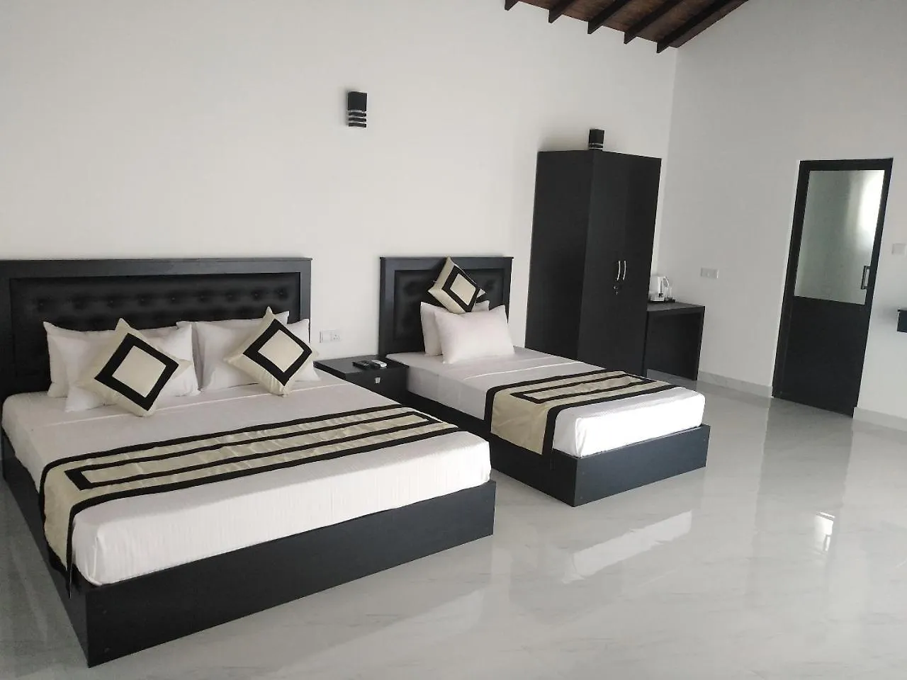 3R Resort By Blue Bird Negombo 3*,  Sri Lanka