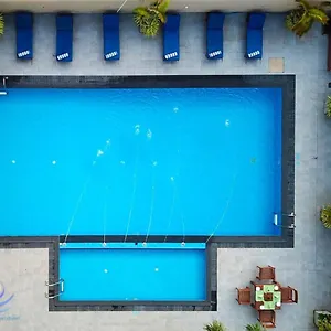 The Ocean Pearl Отель